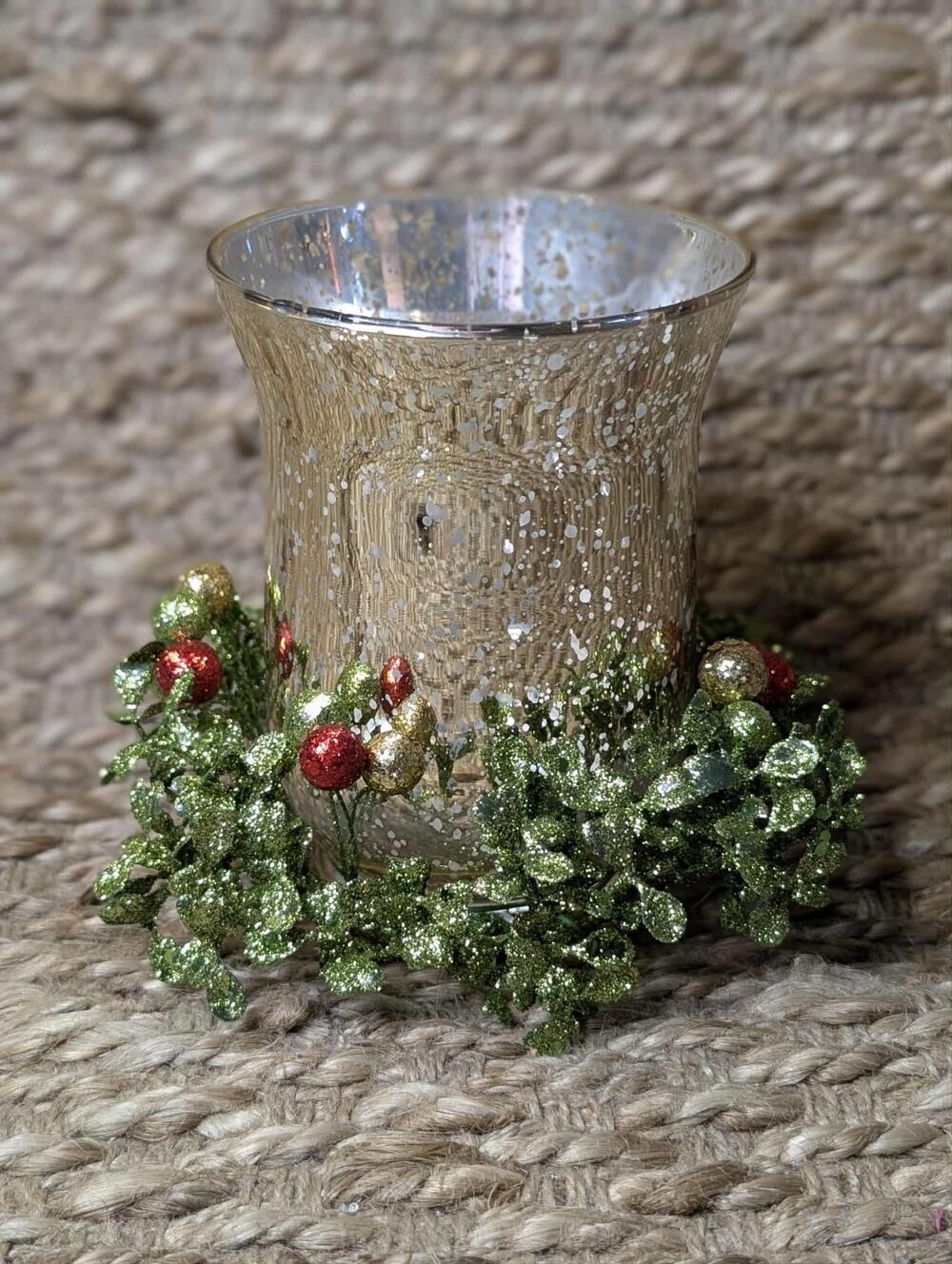 New Kirkland's Kissing Glass Hurrican Christmas Candle Holder Mistletoe Gift!